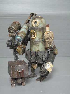World War Robot Bertie (WWR and WWRp) action figures and